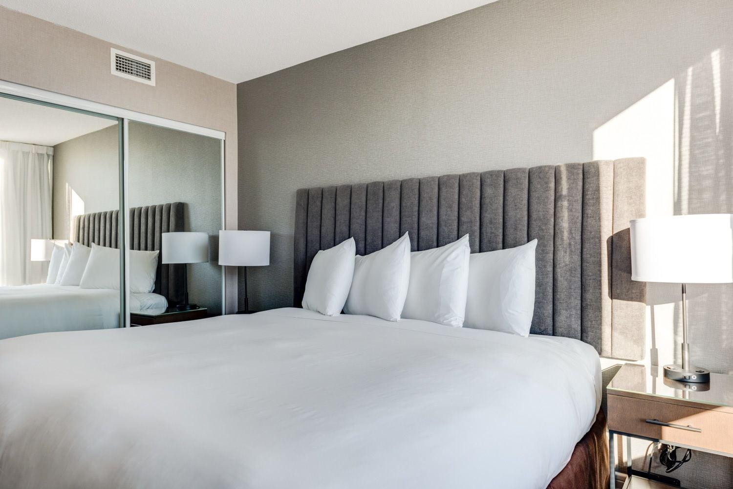 Carmana Hotel & Suites Vancouver Ngoại thất bức ảnh