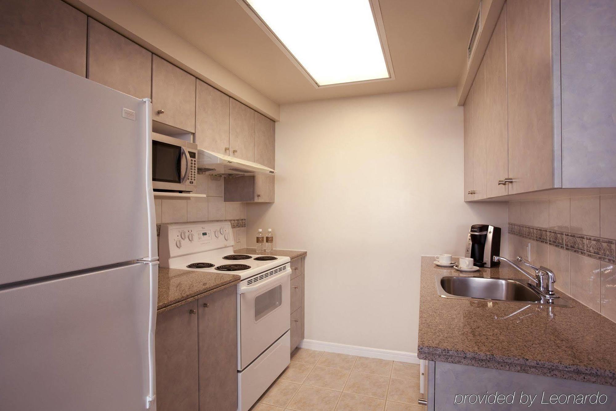 Carmana Hotel & Suites Vancouver Ngoại thất bức ảnh