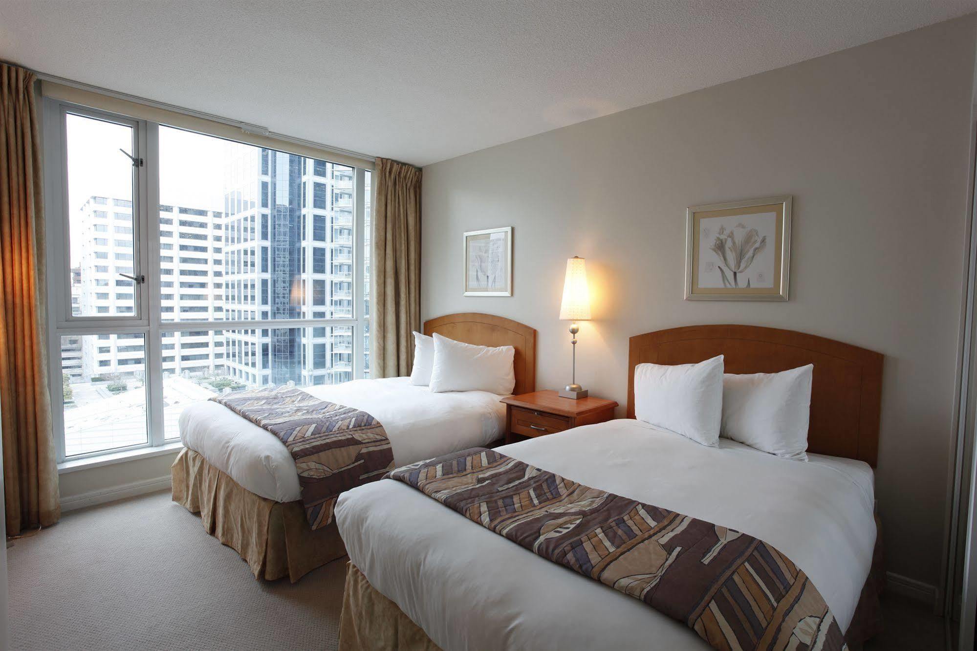 Carmana Hotel & Suites Vancouver Ngoại thất bức ảnh