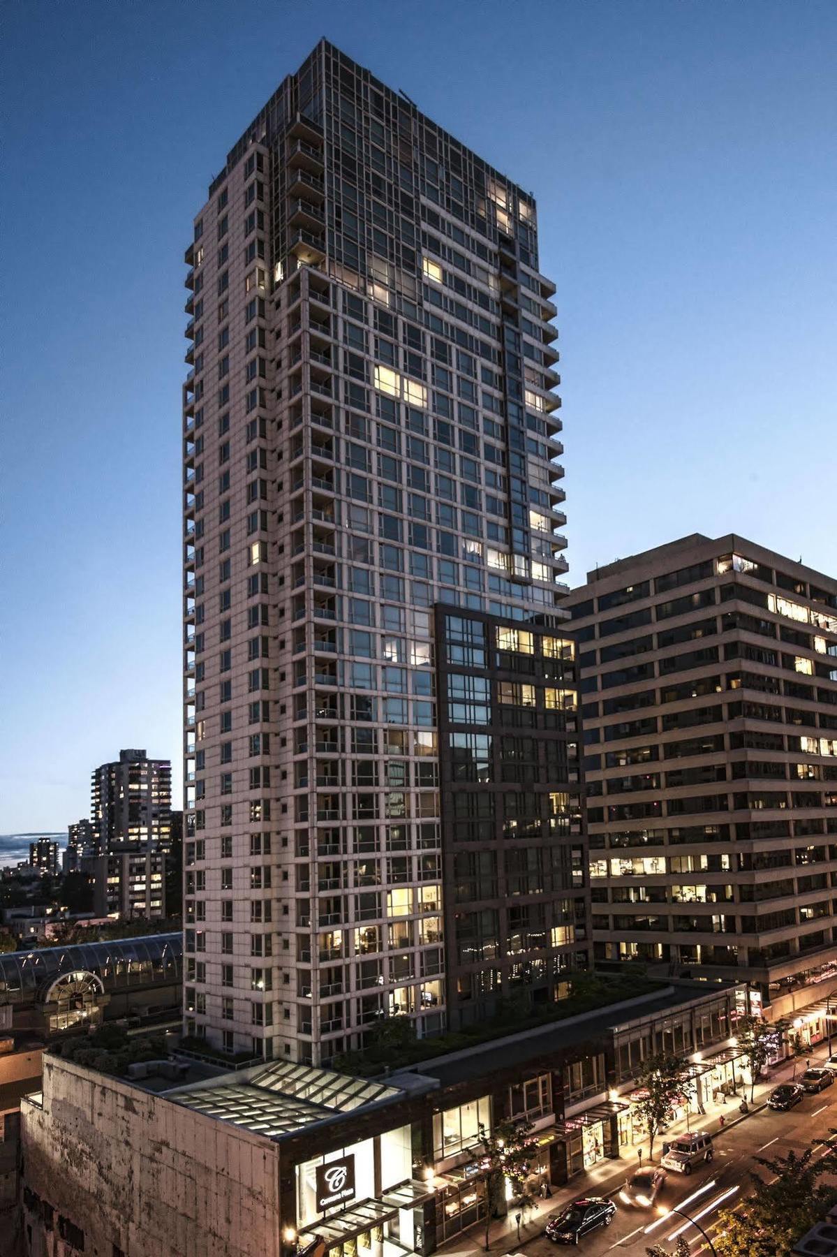 Carmana Hotel & Suites Vancouver Ngoại thất bức ảnh